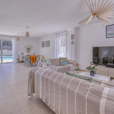 Indigo By Interhome Сasa de vacaciones